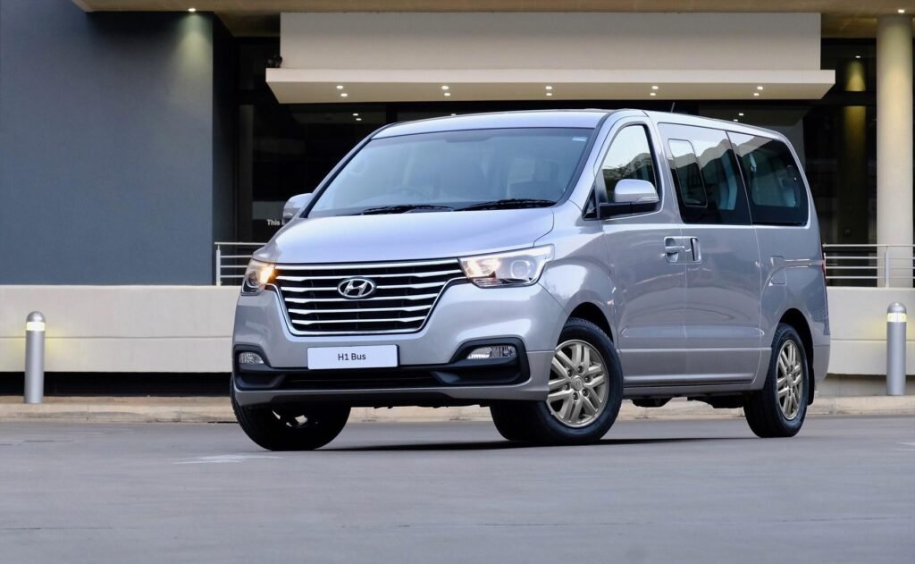 h 1 12 seater 1800x1800